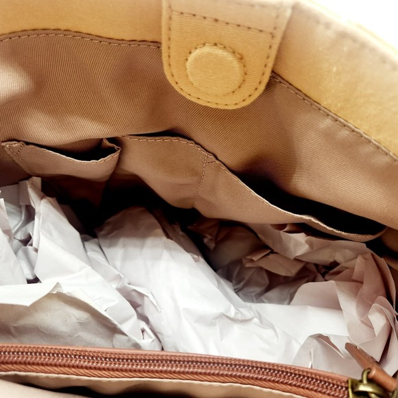 The Sak 120 Large Purse & Shoulder BagWith Back‎ Zipper Pocket and Magnetic Snap - Picture 8 of 10